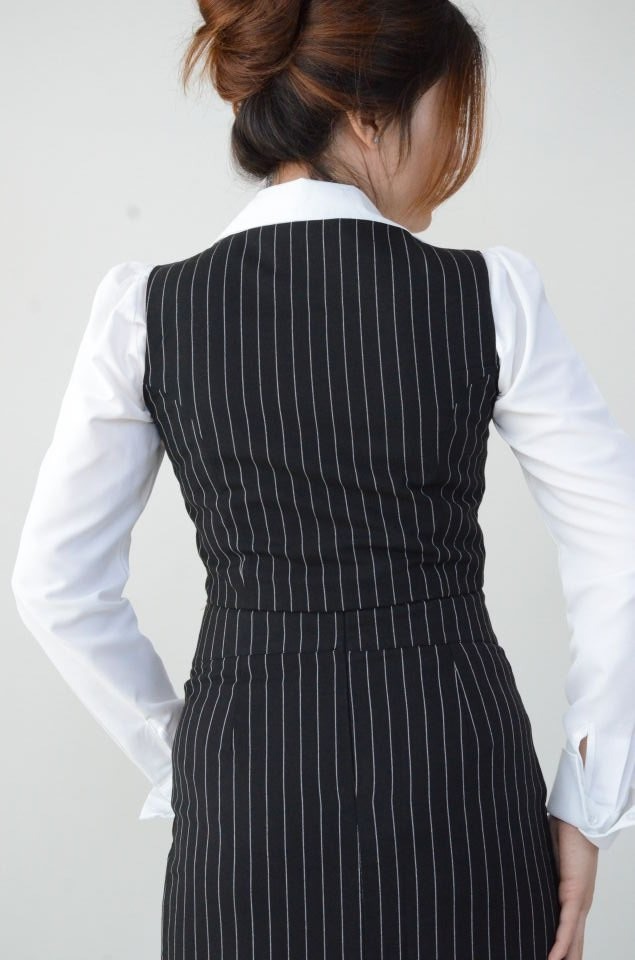 Fitted Çizgili Siyah Yelek