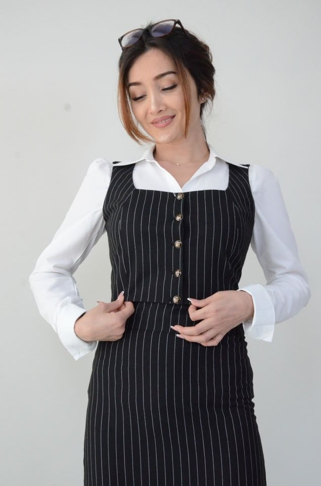 Fitted Çizgili Siyah Yelek