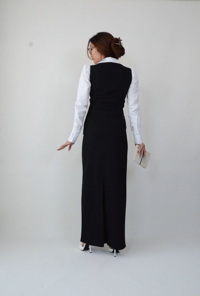 Fitted Düz Siyah Yelek